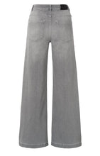 Lade das Bild in den Galerie-Viewer, Extra wide leg denim - length 32
